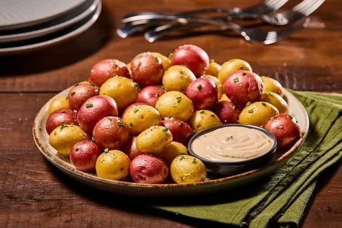 Crispy Garlic-Herb Nibbles